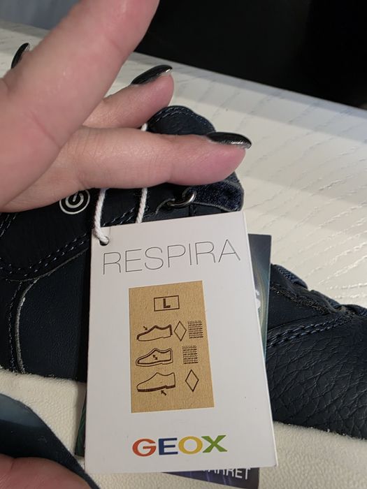 Nowe buty sneakersy świecące chłopięce geox 36 buty wiosenne chłopięce