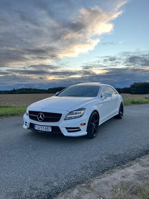 Mercedes-Benz CLS Mercedes-Benz CLS 550 4MATIC 2013 - 71.800 km przebiegu!