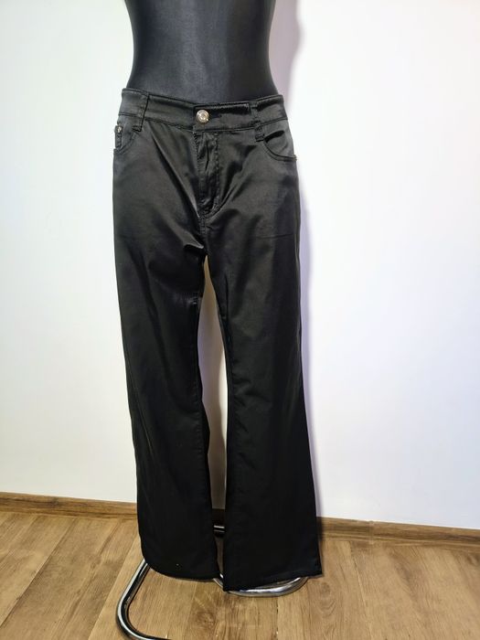 Czarne spodnie klasyczne damskie r. 42