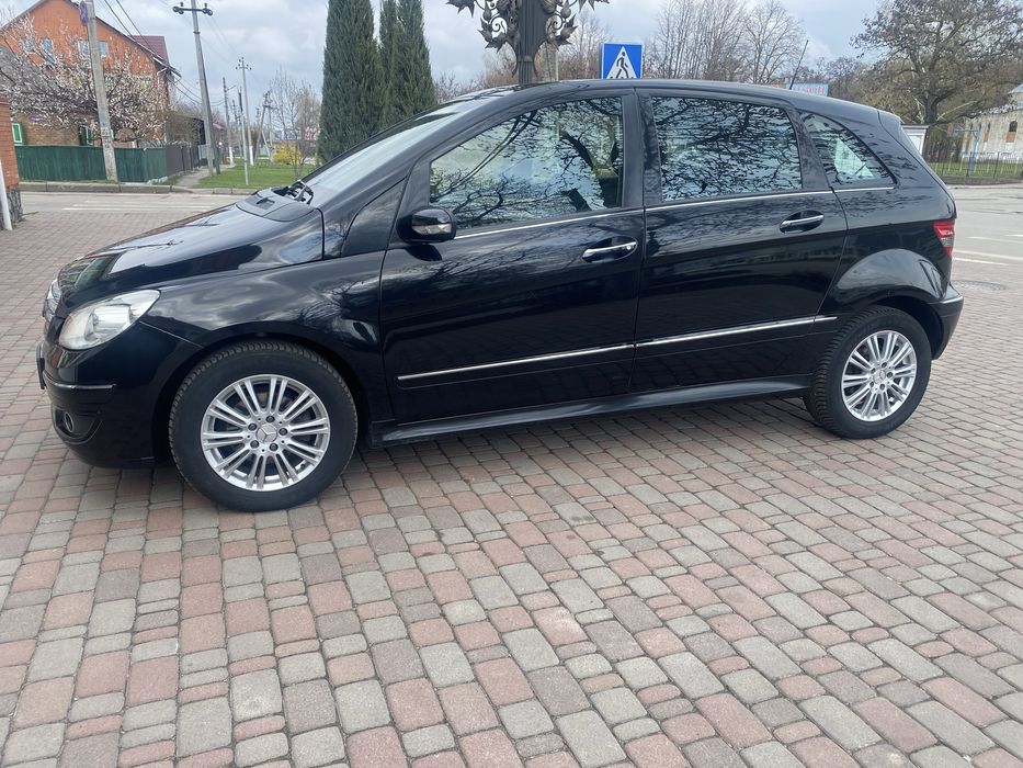 Mercedes-Benz  B 170 ; W 245