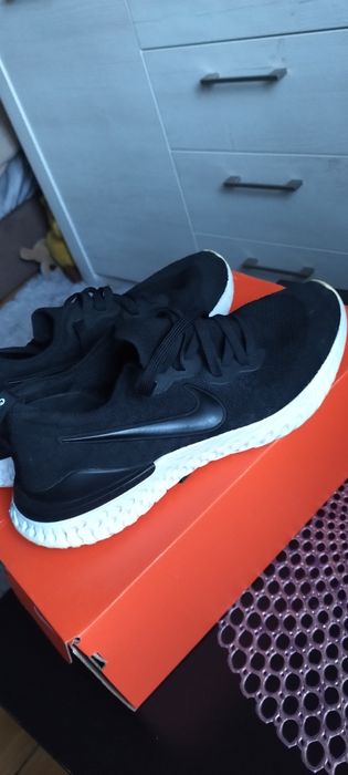 Buty Nike epic react 42