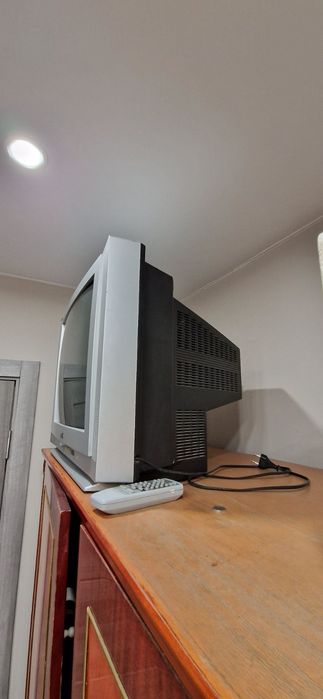 Продам телевізор