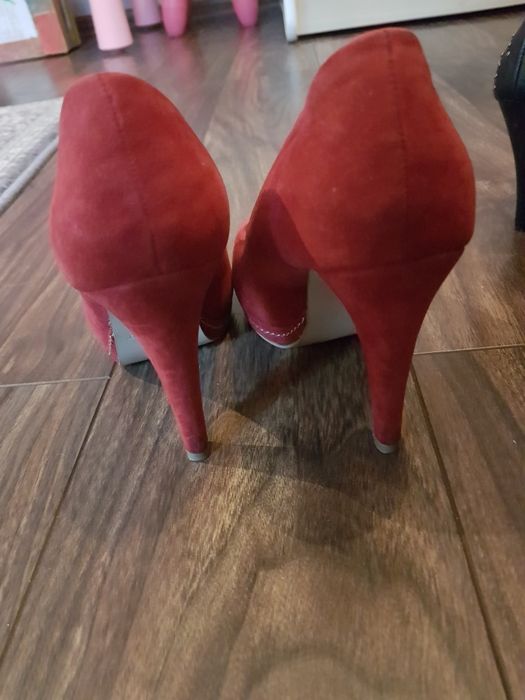 buty damskie na obcasie