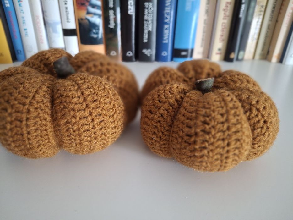 Dynia dekoracyjne szydełkowe