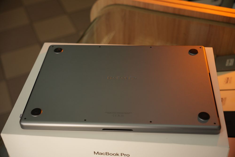 MacBook Pro 16 M1 Pro Space 16/512Gb, 7/8/11/12/13