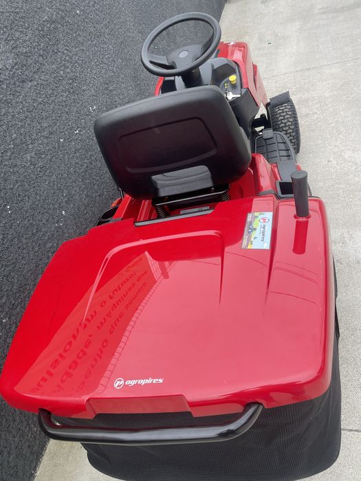 Trator corta relvas Mountfield Stiga