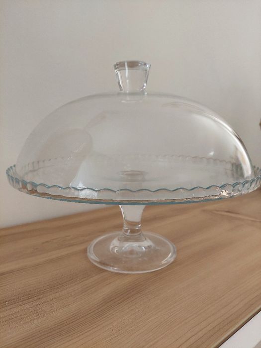 Boleira , tarteira como nova