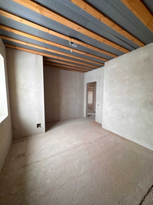 Продаж двоповерхового будинку 220 м² на ділянці 7 соток