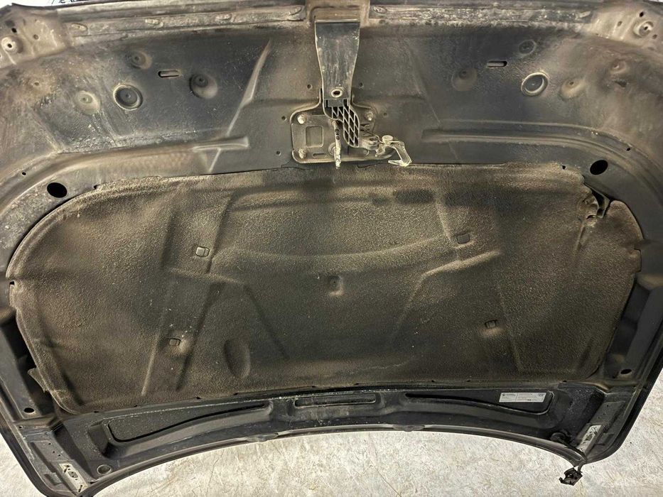 Maska pokrywa silnika Audi A4 B8 LB9Y
