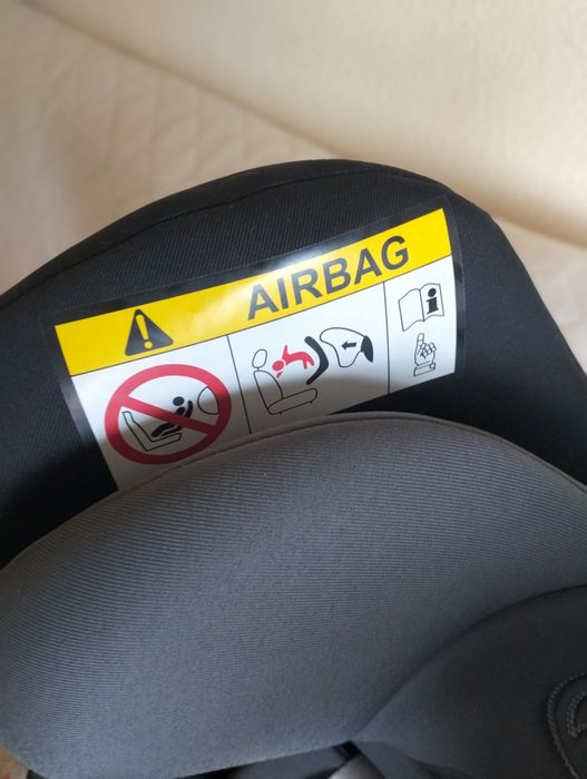 Cadeira de bebé CYBEX Sirona  para o carro