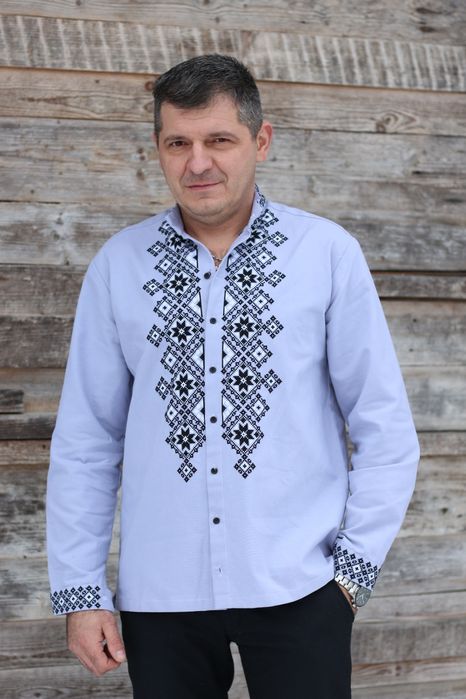 Чоловіча вишиванка