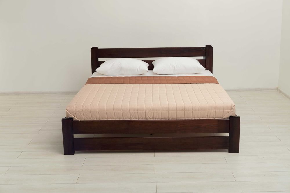 Двуспальная деревянная кровать Рич из массива сосны Деревянная кровать