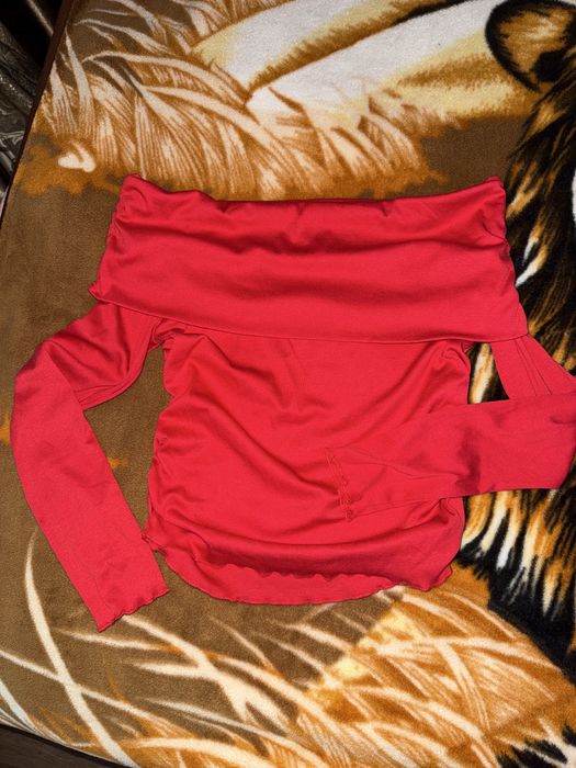 Кофточка червона святкова лонг