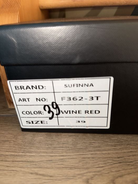 Шкіряні чоботи лак