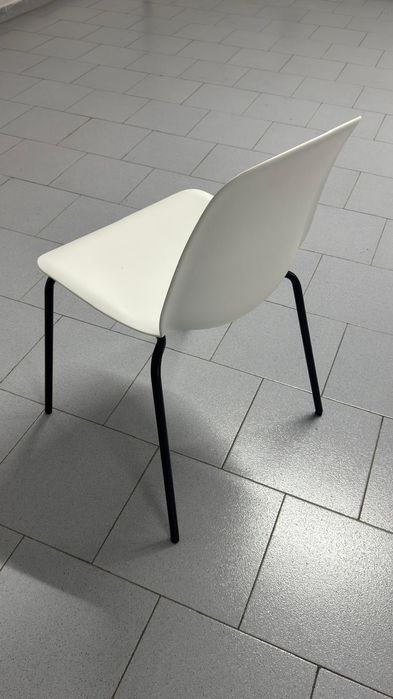 Cadeira Ikea como nova
