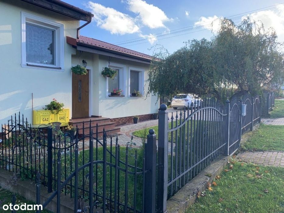 Bliźniak z piwnicą i ogrodem oraz domek letniskowy 33m2