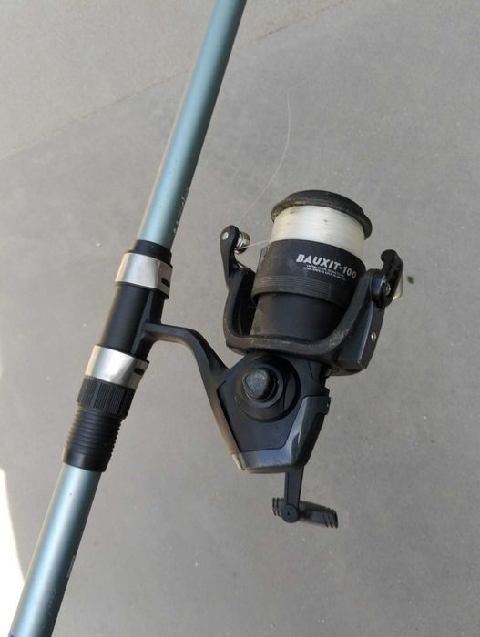 Cana de pesca Caperlan Symbios 100 4,20 m + Carreto Bauxit 100