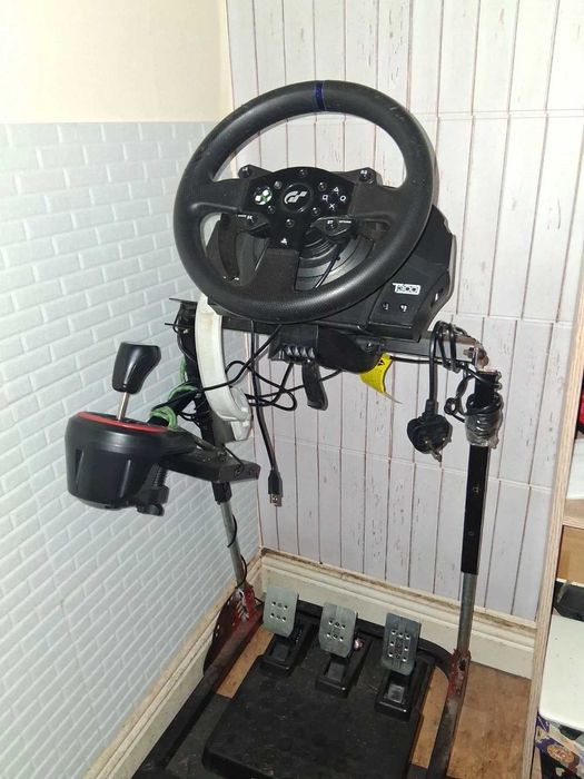 Гоночне кермо Thrustmaster T300 RS GT Edition з педалями для PS5  PS4  ПК