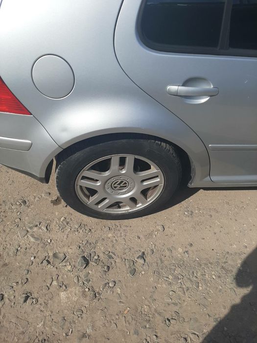 Volkswagen golf 4 1.4 2003