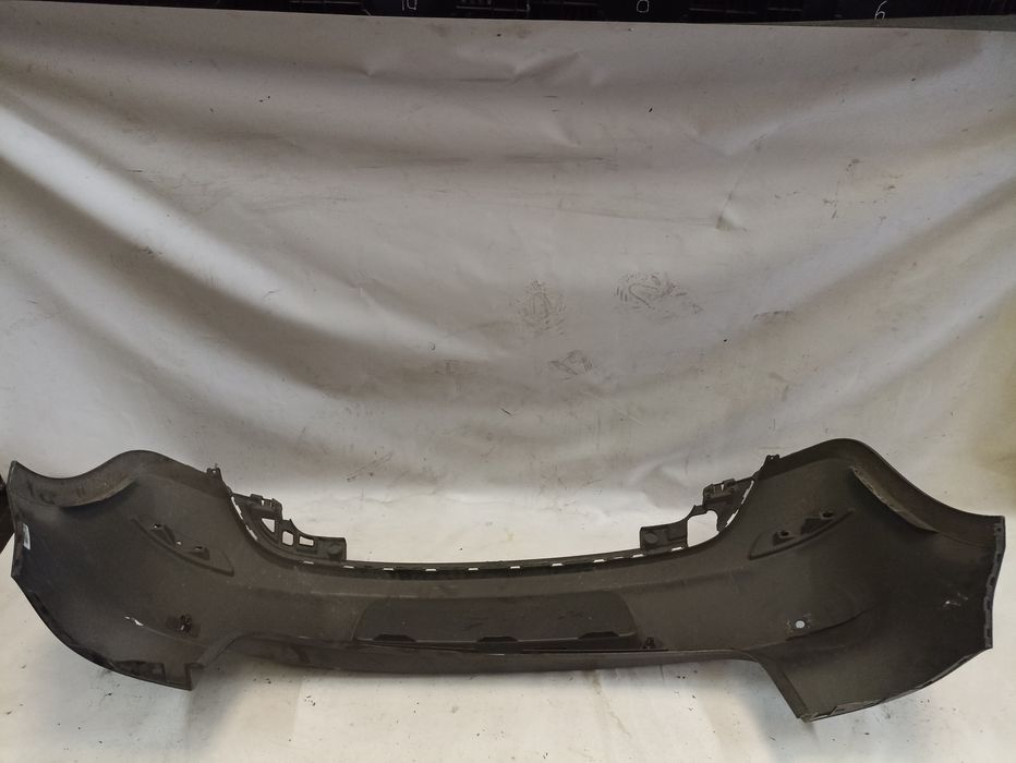 Pára-choques trás VOLKSWAGEN Golf VI (5K1)