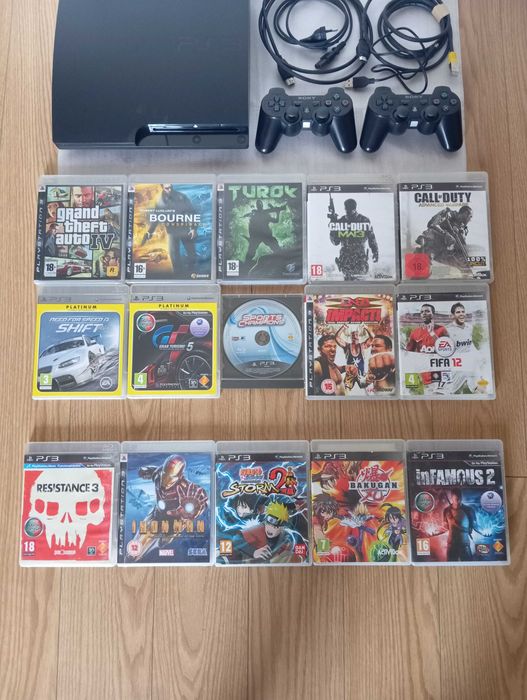 PS3 PlayStation 3 COMO NOVA, 320GB, 2 comandos originais Sony, 10 ou 15 jogos (aceito retoma de jogos PS1 PS2)