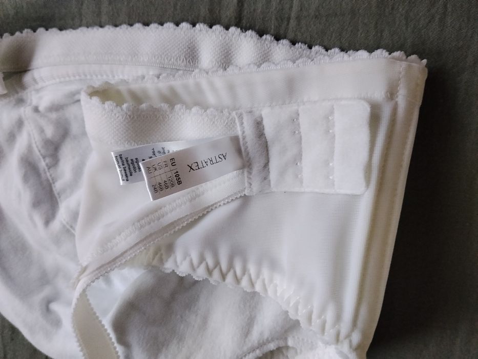 Biustonosz Astratex 105B