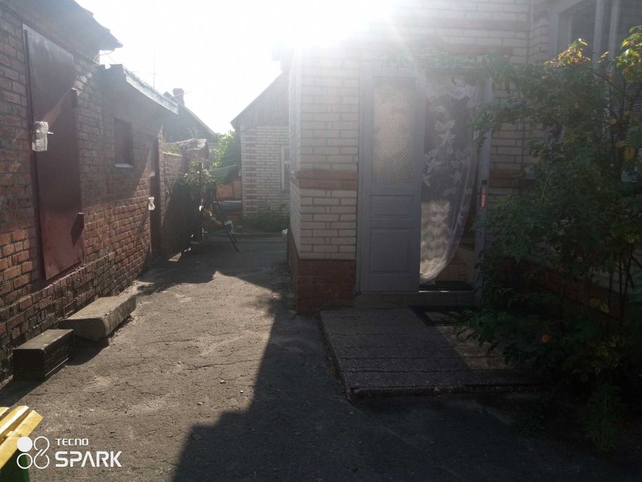 Продаю шикарное домовладение в удобном р-не г.Мерефа