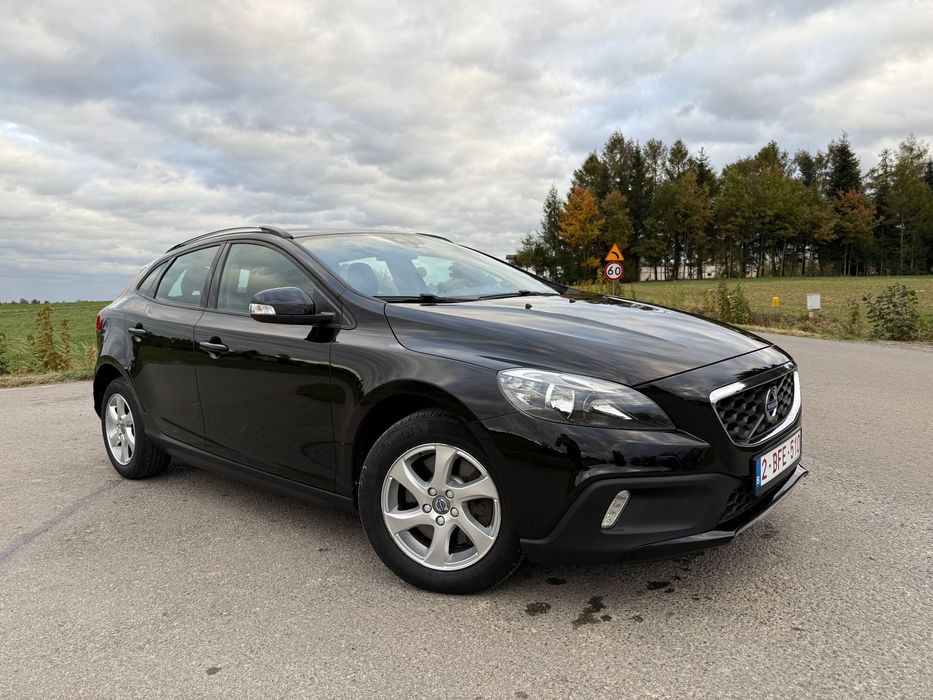 Volvo V40 Cross Country 2.0 D2 120KM Navi LED Wirtualne Zegary PDC Alu Serwis