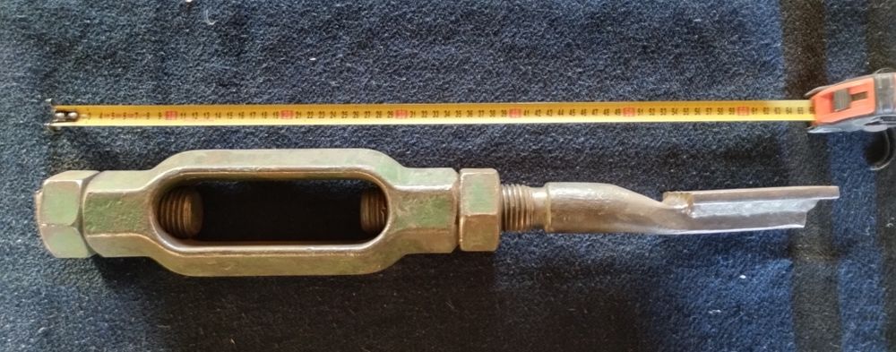 Стяжний гвинт, стяжка, талреп.