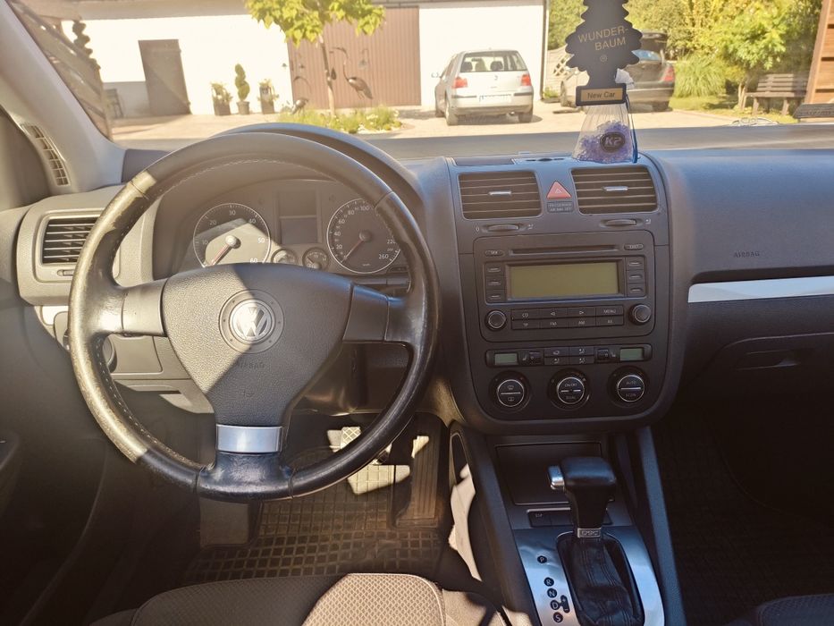 Golf  V  1.9 TDI , 105 KM  BKC, automat DSG