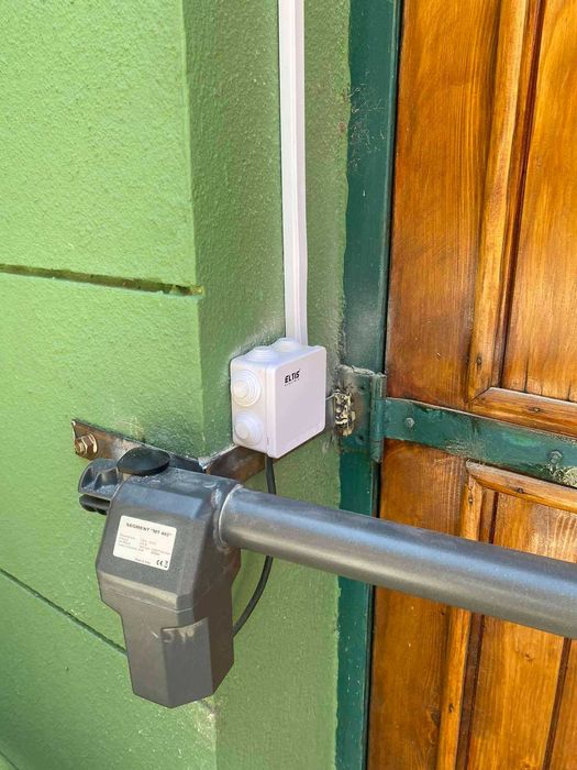 Вставновлення автоматики, Автоматика для розпашних воріт, Привід