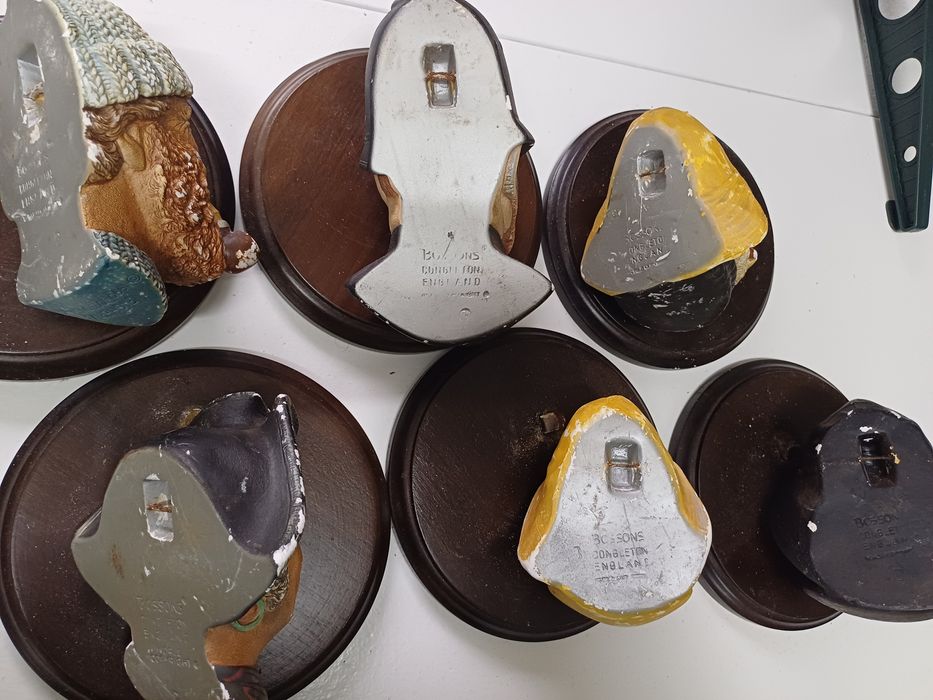 Bustos de marinheiros