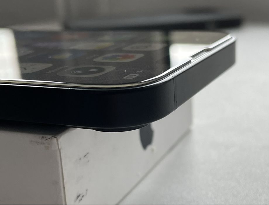 iPhone 13 128GB Black Neverlock