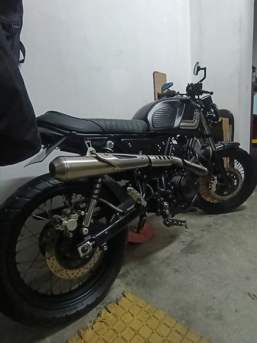 UM Scrambler X Naked