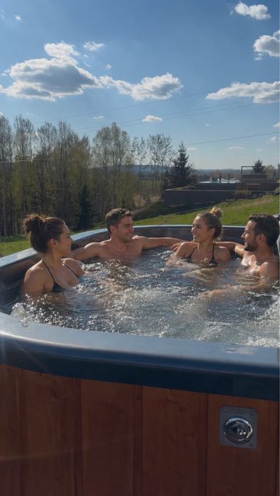 Mobilna balia jacuzzi imprezy wieczory kawalerskie panieńskie