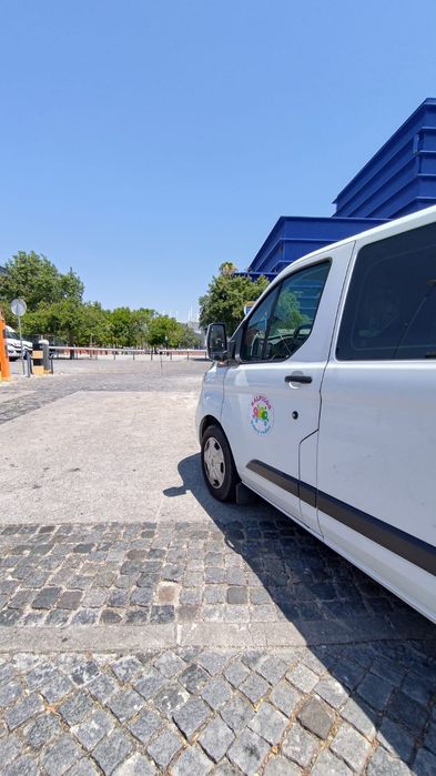 Transporte de crianças e passageiros