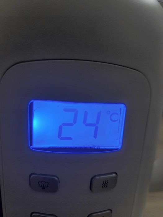 Czajnik elektryczny Russell Hobbs 2200 W 1,7 l biały !OPIS!