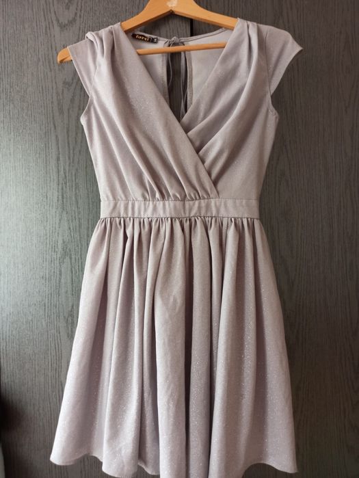 Sukienka brokatowa Forti