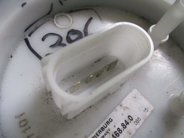 VOLKSWAGEN Bora (1J2) Fuel Pump