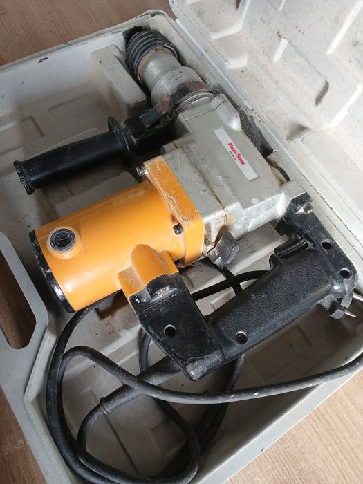 Młot udarowy Power Super 800W