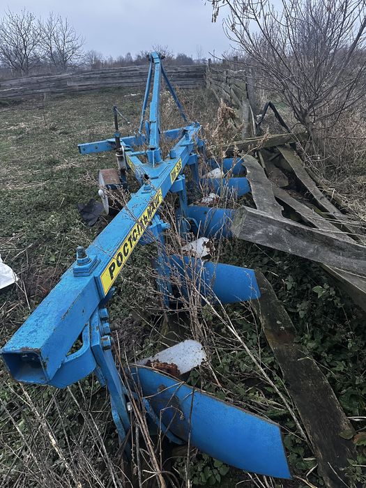 Продам плуг ПЛН 5-35