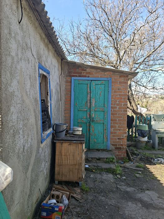 Продам дом в Черкасской Лозовой Центр