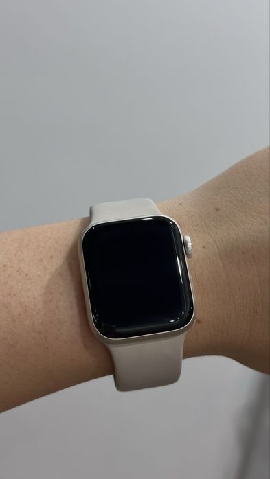 Apple Watch SE (Gen 2) 40mm Starlight S/M