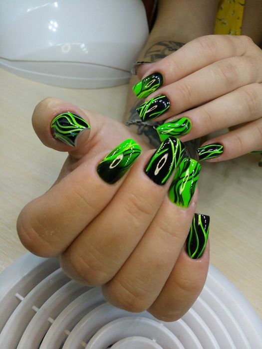 Манікюр, педикюр, брови, ламінування вій