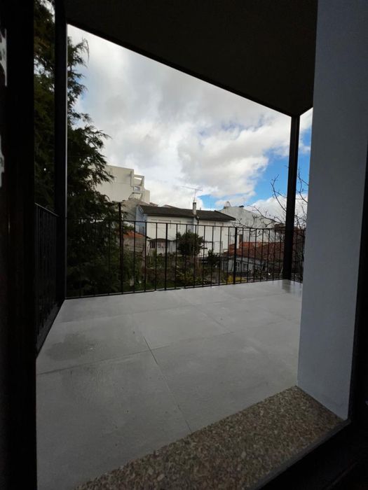 Apartamento t1, totalmente mobilado