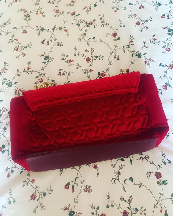 Bolsa Guess Vermelha Tira-colo