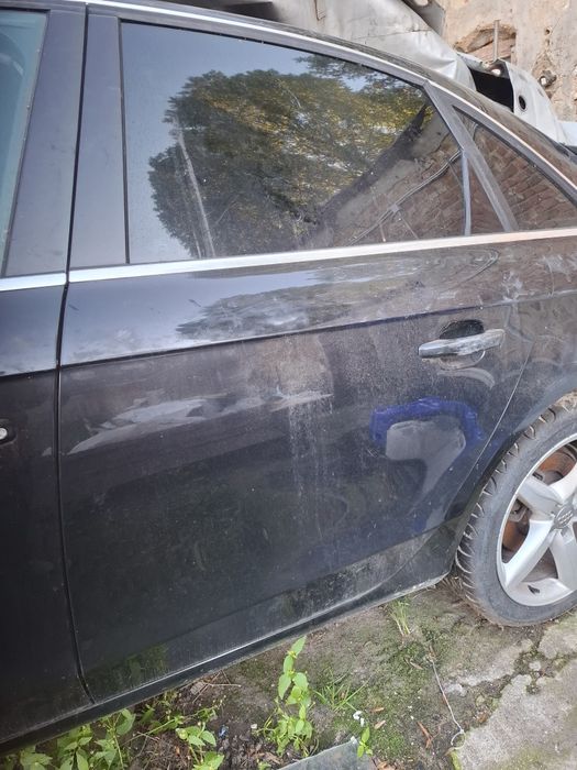 Drzwi przednie i tylne lewą stroną audi a4b8