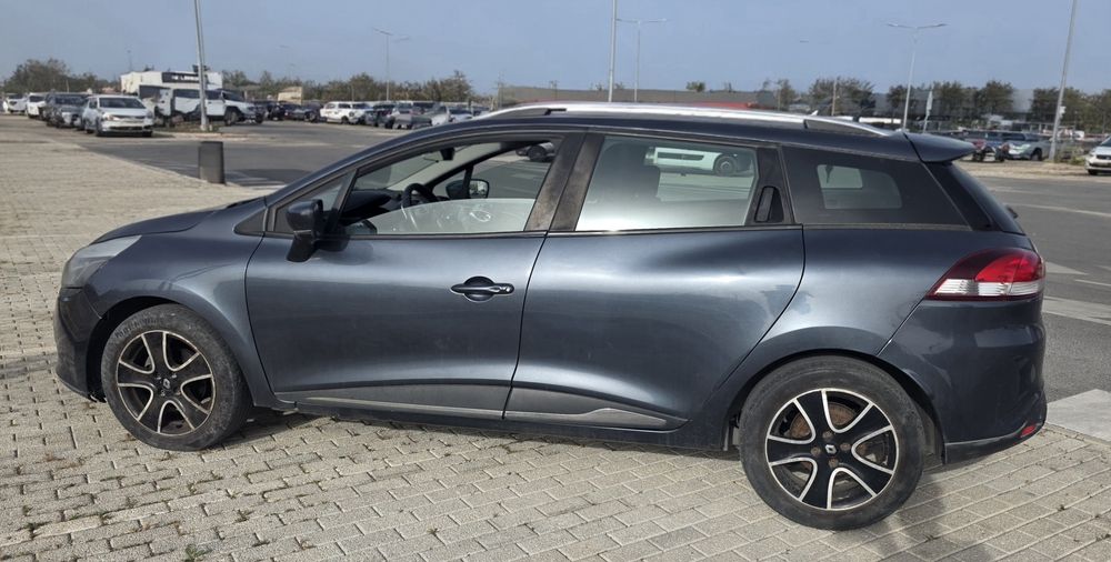 Renault Clio Sport Tourer 1.5 DCi Ler descrição