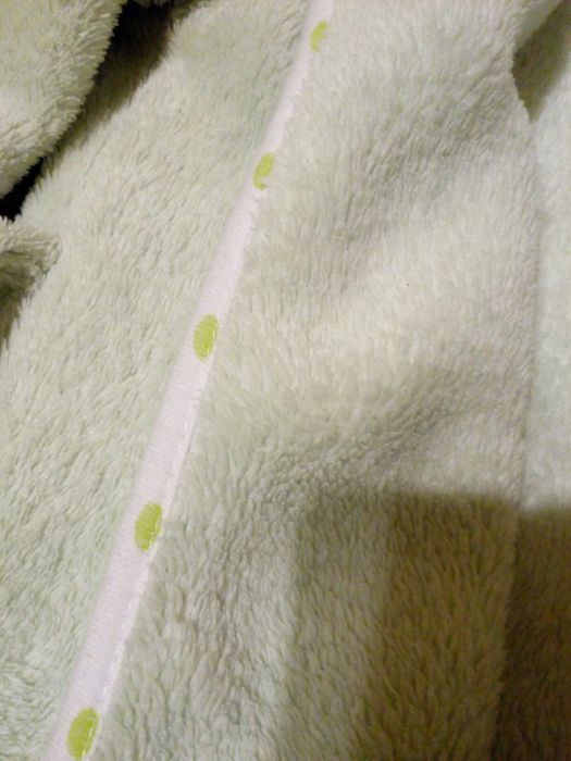 Mięciutki szlafroczek, 98