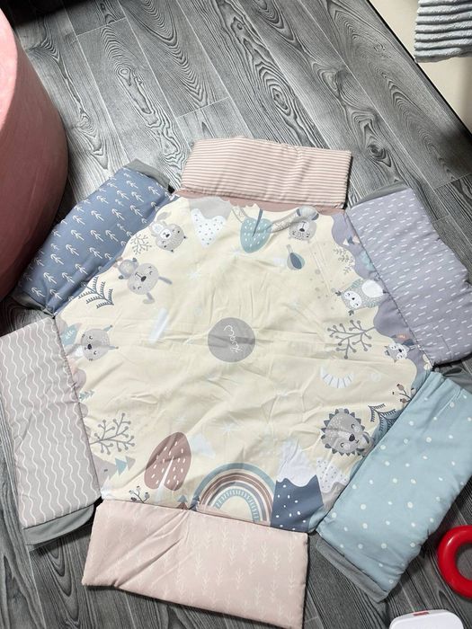 Дитячий розвиваючий килимок MoMi Pastel